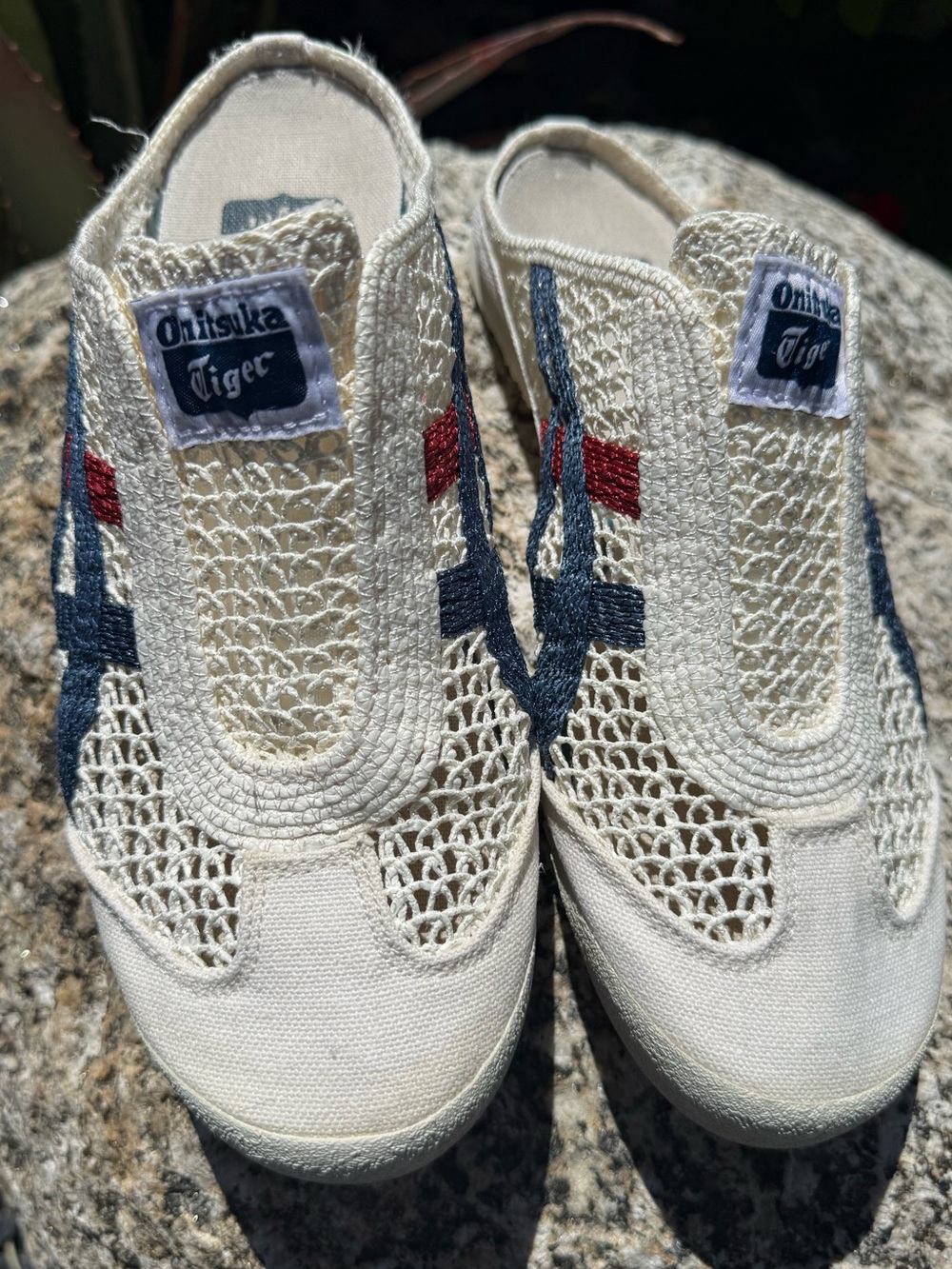 Onitsuka Tiger Cream Slip-On Sneakers with Navy & Red Stripes - Picture 9 of 9